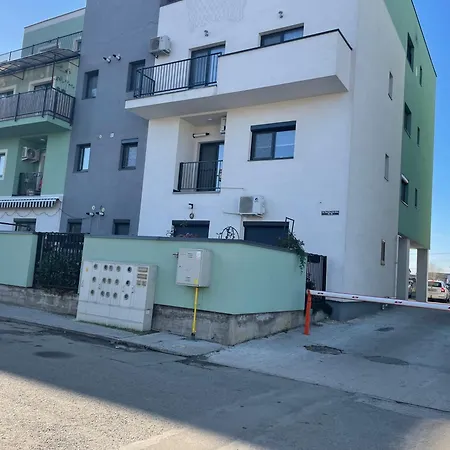 Апартаменти Sunvista By Cristian Тімішоара